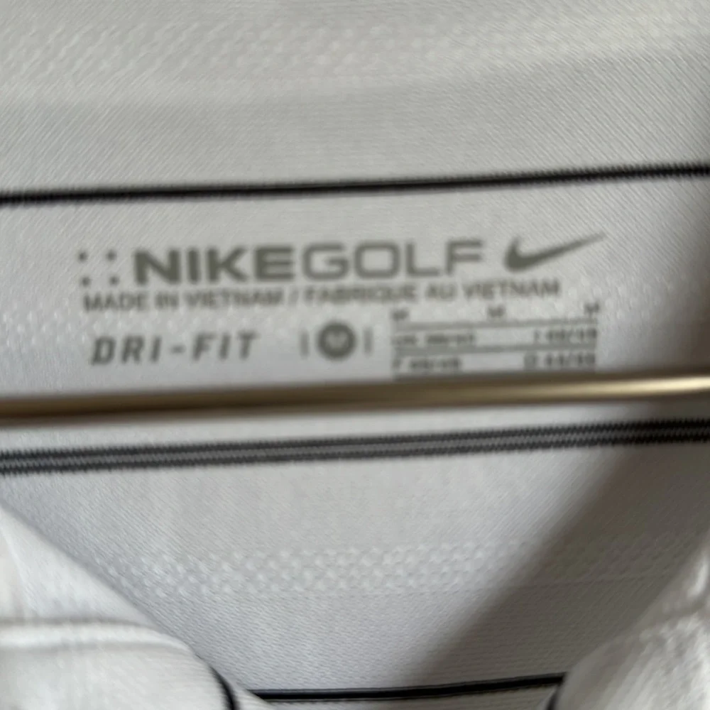 Nike golf shirt Size M